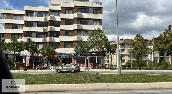 Büyükçekmece Pınartepe Mah Cadde Üstü Satılık 1+1 Ofis