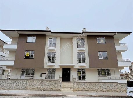 Hanaybaşı Mah. Alemdar Ve Anadolu Cadde Yakını Ultra Geniş 3+1