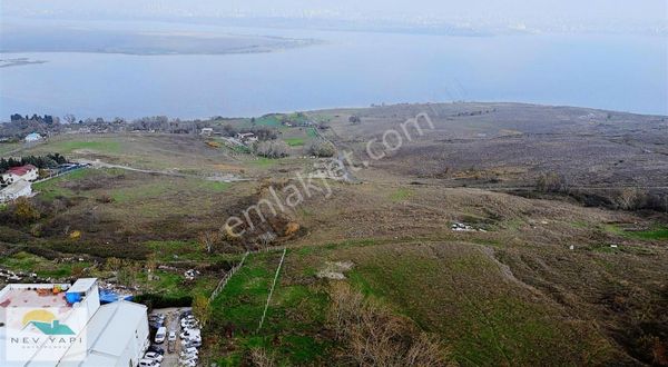 ** Nev Yapı Arsa Ofisinden 945 Metrekare **