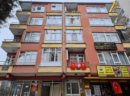 56 Larda Yeni Adliye Yakını Çift Balkonlu Satılık Geniş 2+1