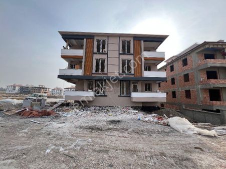 Güvenay - Çorum Fen Lisesi Yeni Hastahane Civ. 1+1 Lüks Satılık