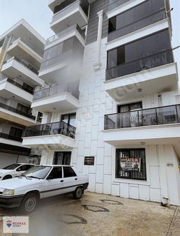 Tramvay İle Sahil Arasında 1+1 Eşyalı Kiracılı