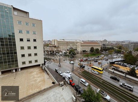 Z Yatırım'dan Emniyet Karşısında Satılık Geniş Ofis