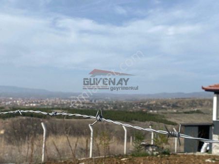 Güvenay - Çorum Kazıklıkaya Mevki 500 M² Satılık Evi Olan Hobi Bahçesi