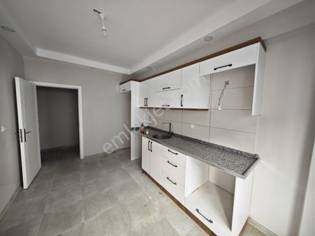 İzmir Torbalı Ayrancılar Merkezde Satılık Sıfır 1 Kat Daire Pazara Yakın 2+1