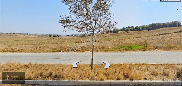 01 Beton Civarı 30 Mt Bulvara Cepheli 1.2 Yoğunluklu Hisse