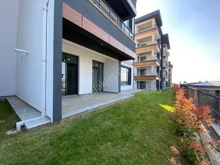 Villa M2 Si Ve Konforunda Satılık 3+1 Bahçe Dubleks Sıfır Daire