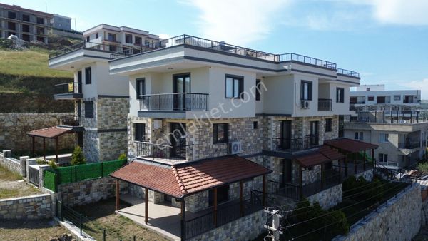 Turyap Foçadan Bağarasında Teras Manzaralı 2+1 Daire