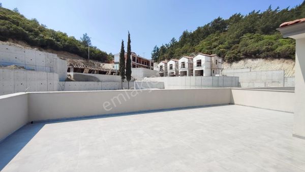 Söke Ağaçlı Yolu Satılık 3+1 Lüx Daire