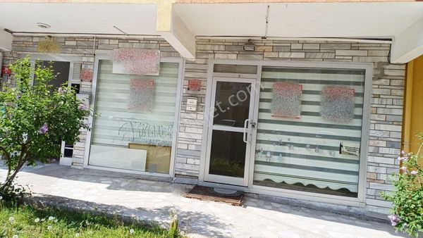 Ankara Çankaya Dikmen Veznedar Yapılı Wc.li Satılık Dükkan