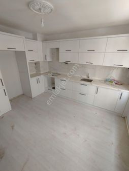 Emlak Dünyasından Satılık 3+1