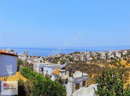 Rw Nefes' Ten Pelitköy' De Havuzlu Site İçerisinde 4+1 Villa