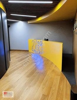 Tekstilkent Koza Plaza Da Yüksek Kat Satılık Ofis