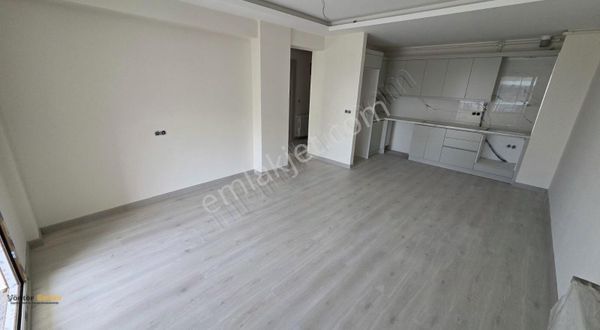 Yönter Emlaktan Satılık Geniş 1+1 Daire