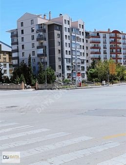 Şehit Osman Avcı Mah. Mutlu Günler Fırını Karşısında Satılık 3+1