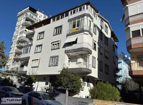 Konyaaltı Pınarbaşı Mh. 6+1 Kombili Nezih Yatırımlık