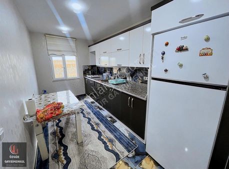 Özgür'den Akçadağ Karapınarda Satılık Müstakil Ev Ve 500 M² Arsa