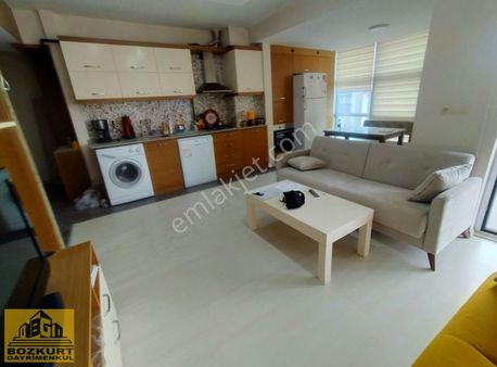 Kınıklıda Üniversite Yakını 110m2 3+1 10 Yaşında Rezidans Daire