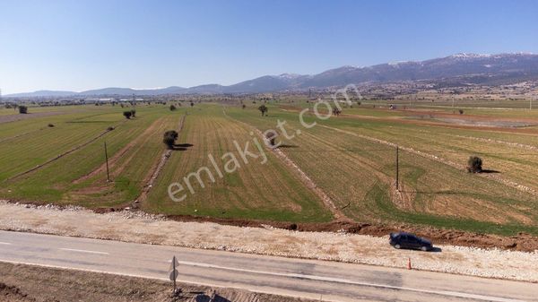 Korkuteli Burdur Bucak Duble Yoluna Cephe Yatırımlık Tarla
