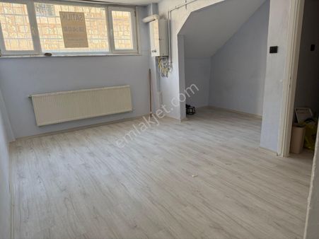 (arslan Emlak) 1+1 Kombili Fevzi Paşa Cd. Yakın