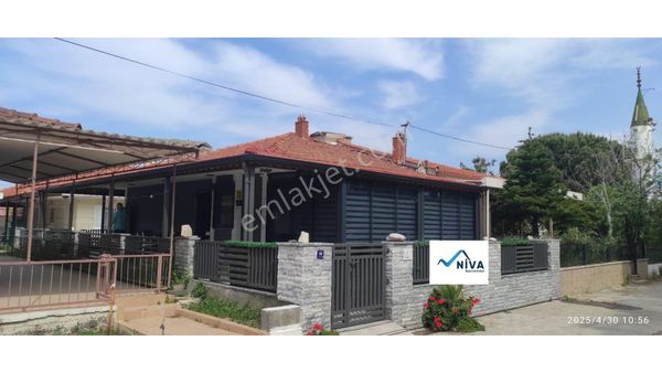 Kuşadası Nazilli Sitesinde Full+ Full Yapılı Deniz Ve Doğa Mazaralı Köşe Konum Satılık