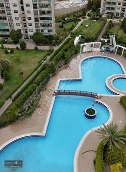 Redstone Fast Gayrimenkulden; 4+1 Çok Geniş Satılık Daire