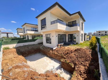 ⫷█ Kd Grup █⫸ Müstakil Havuzlu Geniş Bahçeli Lüks Villa