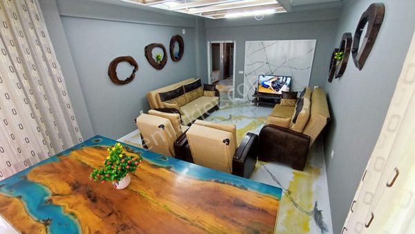 Site İçerisinde Arakat Ebeveyn Banyolu, İçi Yapılı Asansörlü 3+1 Daire