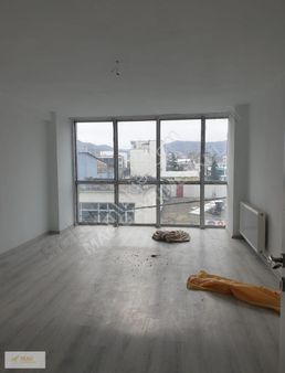 Piazza Avm'nin Yanında 4 Katlı Komple Ya Da Kat Kiralık Bina!!!