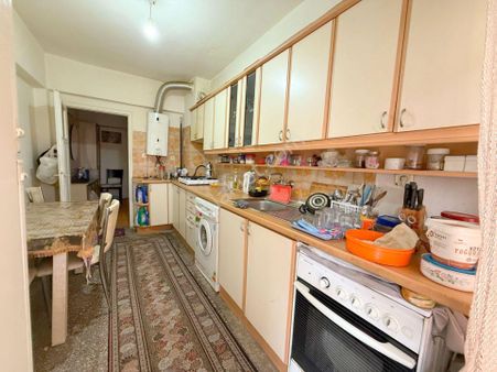 Şafak'tan 19 Mayıs'ta Y.emre Caddesi Yanı 2+1 Ön Cephe-mantolama