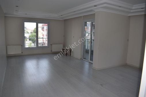 Büyükçekmece Fatih Mah Lüks Yeni Binada Arakat 3+1 Acil Satılık Daire