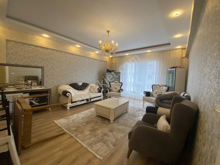 Beykent 1etap Da Acil Satılık 3+1 Daire Görmeye Değer Bir Daire Arakat