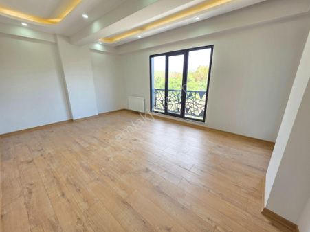 Vahdet'ten Altınkum'da Sıfır Satılık 2+1 Ayrı Mutfak Eb. Banyolu