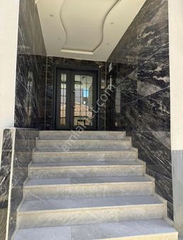 Defne Emlak'tan Kurtuluş Mah. 1+1 Eşyalı Daire