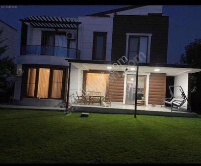 Premar Pro Gayrimenkul Guvencesi İle Kent Ormanı Civarinda Cil Satılık 4+1 Genis Yenilenmis Villa