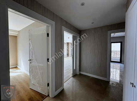 Kameroğlu Metrohome Havuz Cephe Satılık 3+1