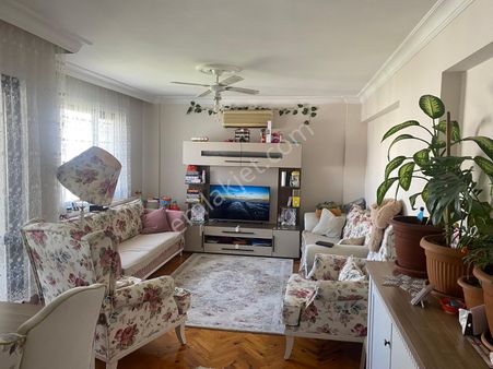 Kuzay Kök Gm.dan Menemen Ulukent'te Satılık 3+1 Daire