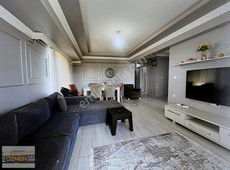 Havuzlu Sitede 2+1 Fırsat Yazlık Yeni Sahiplerini Bekliyor..