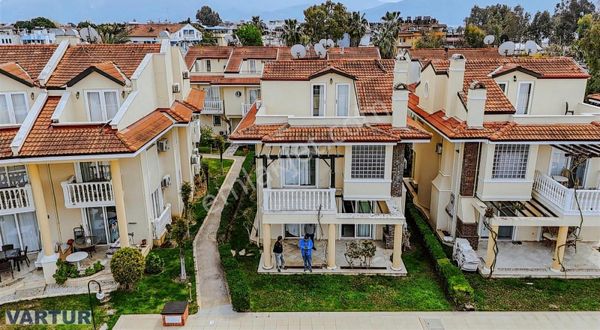 Çalış Ta Denize Sıfır Sitede Satılık Villa