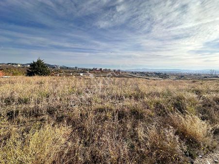 Güvenay - Çorum Silim Kent Vefa Sitesine Yakın 8.000 M² Villa Arsası