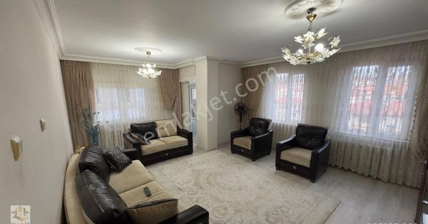 Yuvam Gayrimenkul'den Bahabey Caddesi Üzerinde Satılı 3+1 Daire