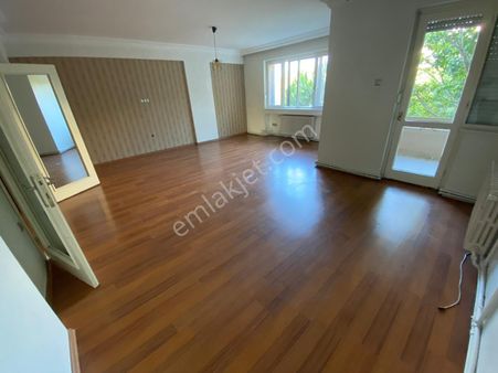 Secret House'dan Cadde Paralelinde Emsalsiz 4+2