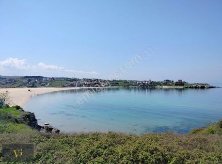 Denize Sıfır Site İçerisinde Satılık 5+2 Villa