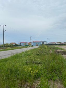 Sandı Emlak Tan 19 Mayıs Ballıcada Satılık 401m2 İmarlı Yazlık Arsamız