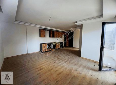 Denize 70m Geniş Oturum Fırsat 2+1 Daire