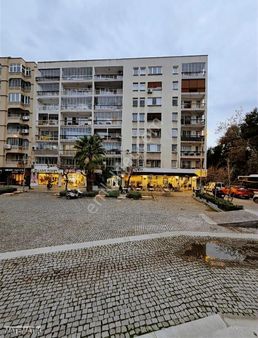 Bornova'nın Gözü/kalbi Denilecek Bir Konumda Eşyalı/ Eşyasız