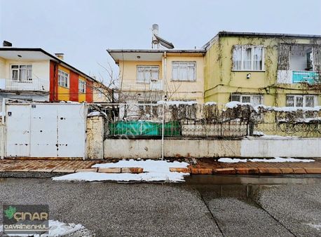 Hürriyet İki Katlı 3+1 Satılık Hollanda Tipi Arsalı Müstakil Ev