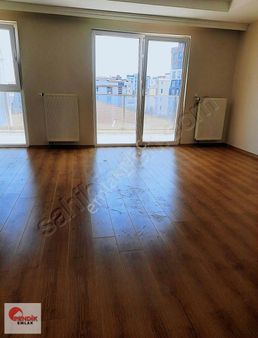 Pendik Uzmanı Cemal Kınay'dan Statü Park Satılık Daire