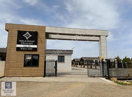 Gölbaşı Karşıyaka Mah.perla Hayat Villa 5+1 Köşe Satılık Villa