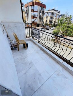 Özdoğan Emlaktan Teomanpaşa Da 2+1 90m2 Katta Daire